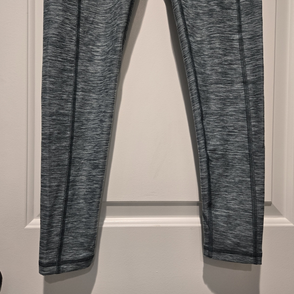 NWT- VSX LUXMarl Heather Sage 7/8 Legging Women's Size 6 - Picture 6 of 14